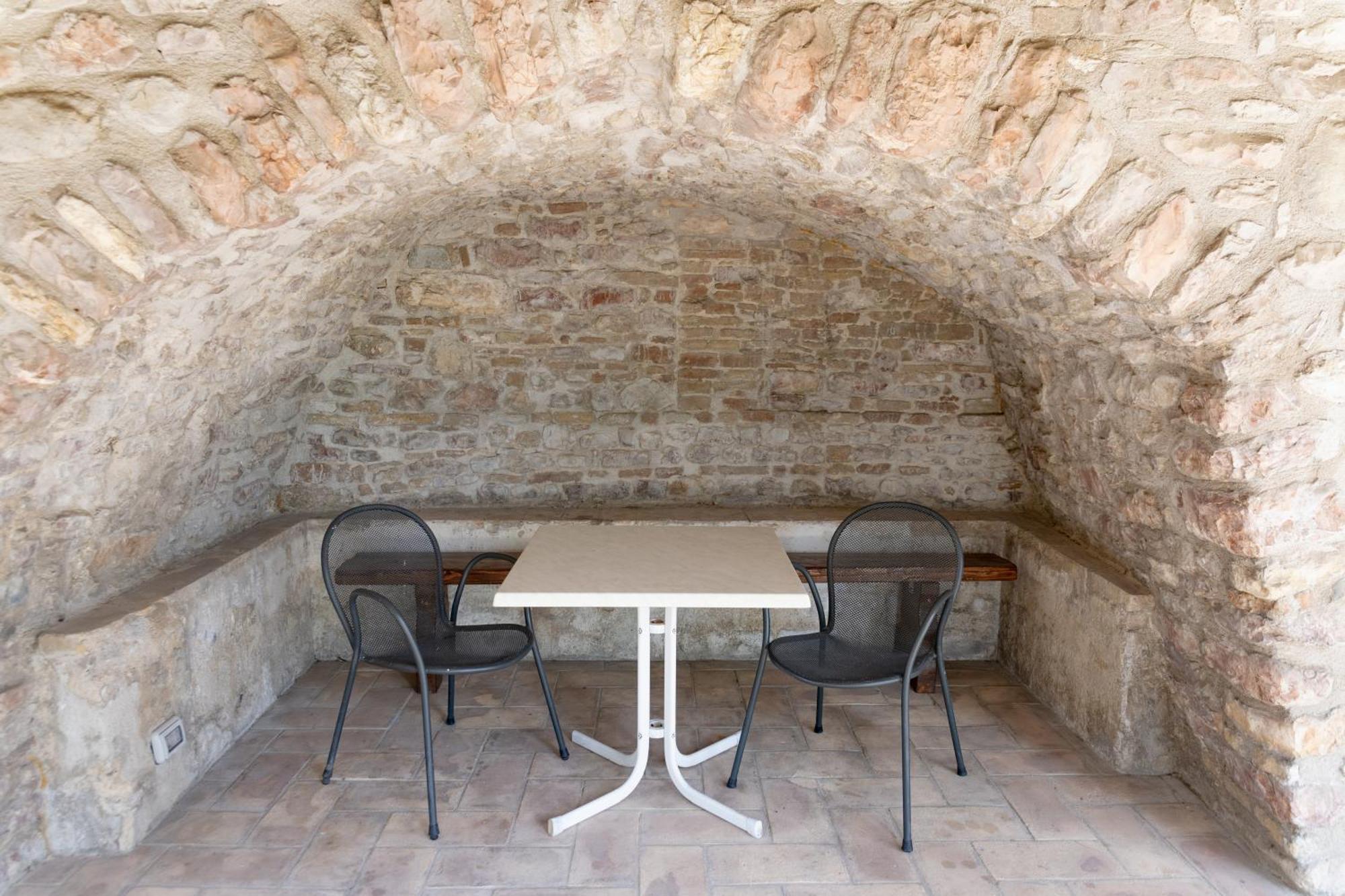 הוילה Rustic House, Con Patio E Giardino, Assisi Centro מראה חיצוני תמונה